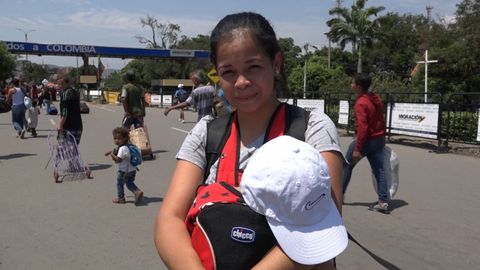 �Los ni�os se me enferman y tuve que escapar de Venezuela�, declara a La Voz Anise Rivera