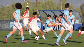 Dro Fernndez, actual jugador del Barcelona, en un enfrentamiento con el Celta durante su etapa en el Val Mior.