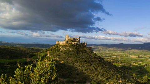 El Castillo de Aguilar, una antigua fortaleza medieval situada en Tuchan.
