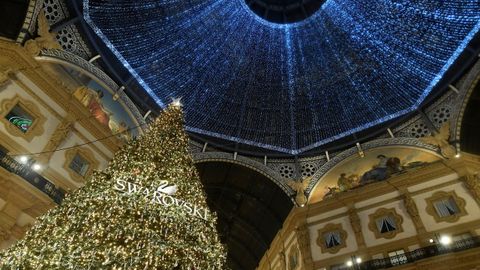 ILUMINACIÓN NAVIDEÑA EN MILÁN