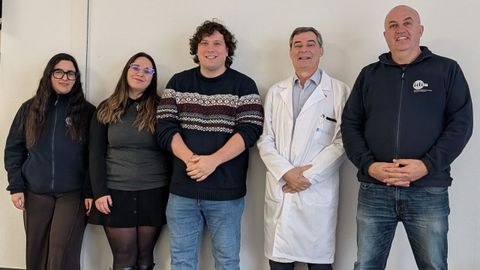 Investigadores del IDIS y del hospital de Santiago que han participado en la investigaci�n