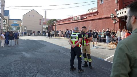 PLENO MOCION DE CENSURA EN EL CONCELLO DE RIBEIRA, DONDE LUIS PEREZ BARRAL ALCALDE DEL BNG CEDE EL BASTON DE MANDO A LA NUEVA ALCALDESA MARIA JOSE SAMPEDRO CANDIDATA DEL PP, PRIMERA MUJER EN ESTE PUESTO.