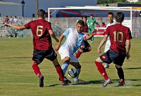 Los tres partidos disputados en el torneo de Pontevea acabaron en empate.