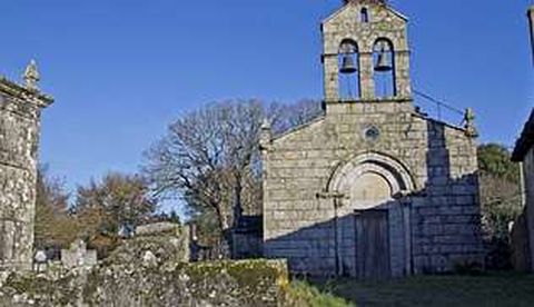 La iglesia rom�nica de San Cristovo de Fornas data de la segunda mitad del siglo XII.