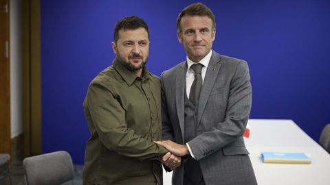 Zelenski y Macron durante su encuentro en Argentina.