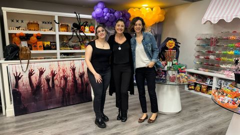 La nueva tienda Dulce Deco con sus promotoras en el Centro Comercial de Narn