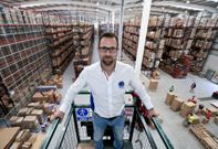 Jes�s Manuel Gra�a G�mez en las instalaciones que ya tiene abiertas en Palas de Rei. 