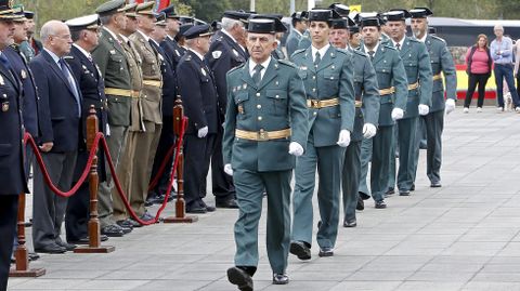 Fiesta de la Guardia Civil. Imposici�n de medallas