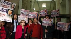 Miembros de la plataforma, tras reunirse con el ministro de Fomento, ��igo de la Serna