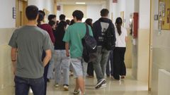 Primer examen de selectividad en el campus de Pontevedra