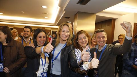 Celebraciones en la sede del PP de Vigo. 