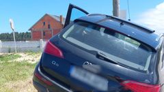 El coche se fue contra un poste de telefon�a