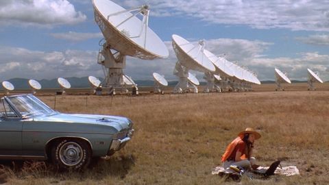 �Contact� ( Robert Zemeckis 1997).