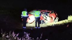 El vehculo se sali de la va por el margen derecho y acab volcado