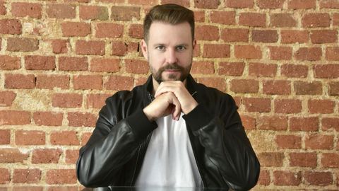 El escritor Paul Pen publica su s&eacute;ptima novela,  Fuegos Artificiales 