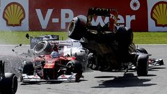 El espectacular accidente de Fernando Alonso en Spa, en im�genes