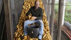 Jos� Pedro Castro, ganadero en Ordes.