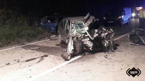 Estado en el que qued� el coche en el que perdi� la vida un conductor en Pravia.Estado en el que qued� el coche en el que perdi� la vida un conductor en Pravia