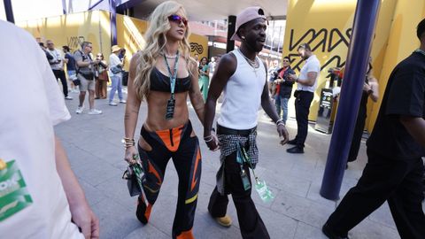 Vinicius y su prometida, la influencer Virginia Fonseca, durante el Gran Premio de Espa�a de F�rmula Uno en Madrid