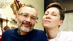 Vladimir y Olga, propietarios del comercio de Oviedo �Otra forma�