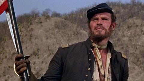 Charlton Heston protagoniza �Major Dundee�