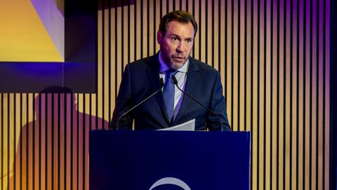 El ministro de Transportes y Movilidad Sostenible, &Oacute;scar Puente, interviene en el acto de inauguraci&oacute;n de los primeros vuelos de la aerol&iacute;nea Riyadh Air entre las capitales de Riad (Arabia Saud&iacute;).
