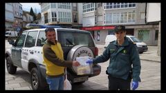 Entregan m�scaras protectoras hechas con impresora 3D en Castro Caldelas