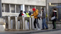 Imagen de archivo de la conservera Frinsa, donde la pasada semana comenzarona a hacer pruebas de temperatura a los trabajadores.