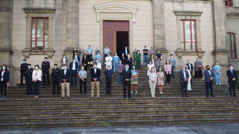En el Parlamento gallego tambi�n se ha guardado un minuto de silencio
