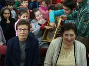 Isolina y Luz contestaron a todas las preguntas que le hicieron los ni�os del colegio. 