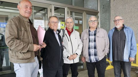 El abogado Suso Porta, Pepe Varela, Paco Varela, Manuel Fern�ndez Pita y Fernando Ocampo. 