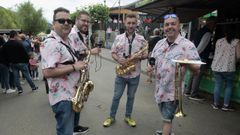 La charanga Os Calique�os animar�n las fiestas de Bande