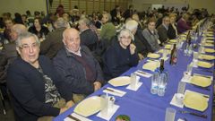 Multitudinaria cena de C�ritas de Soneira en Zas