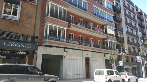 Aspecto actual de los bajos del nmero 19 de la calle Cervantes, donde estuvo abierta La Real