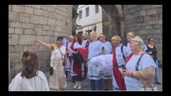 Visita teatralizada durante o pasado ver�n, na Porta de San Pedro