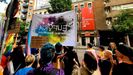 Manifestacin de personas trans y activistas frente a la sede del PSOE en Madrid