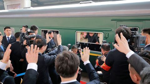 Kim Jong-Un realiza una hist�rica visita no oficial a China