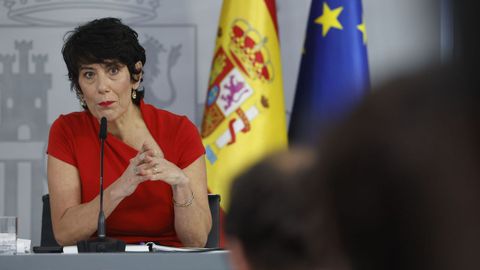 La ministra portavoz, Elma Saiz, comparece en rueda de prensa tras el Consejo de Ministros.