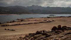 Embalse de Salas,  en el municipio orensano de Mui�os