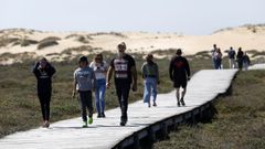 Barbanzanos y turistas disfrutan del buen tiempo y las agradables temperaturas