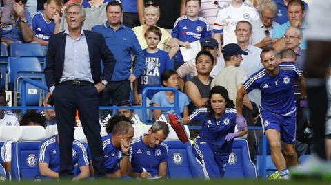 Carneiro, el día que saltó por Hazard y desquició a Mourinho