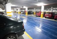 El p�rking Aldea Grande, gratuito totalmente hasta el 1 de enero, se va llenando de coches. 