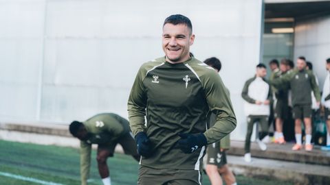 Jutgl� se mide de nuevo al Osasuna, al que le marc�.