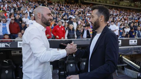 Carlos Corber�n y Claudio Gir�ldez, en el Valencia-Celta de la temporada 2025/2026.