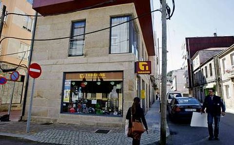 Solo dos trabajadoras se encontraban dentro del estanco en el momento del robo.