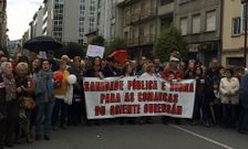 Los manifestantes salieron a la calle contra la falta de m�dicos especialistas. 
