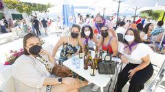 Mucha gente en las terrazas de Camari�as durante la jornada de ayer, festividad del Carmen