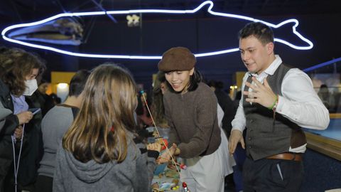 Cientos de personas participaron en el Acuario Finisterrae en la Feria de las Ciencias Isabel Zendal