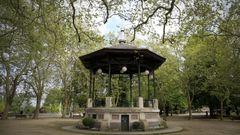 O templete da m�sica � unha das imaxes ic�nicas do parque de Rosal�a