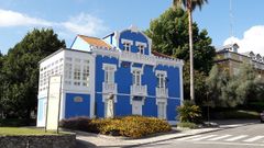 Fue una casa de veraneo de la burguer�a coru�esa, pero qued� sumida en el silencio y el abandono durante a�os, hasta que el Concello la compr� y rehabilit�